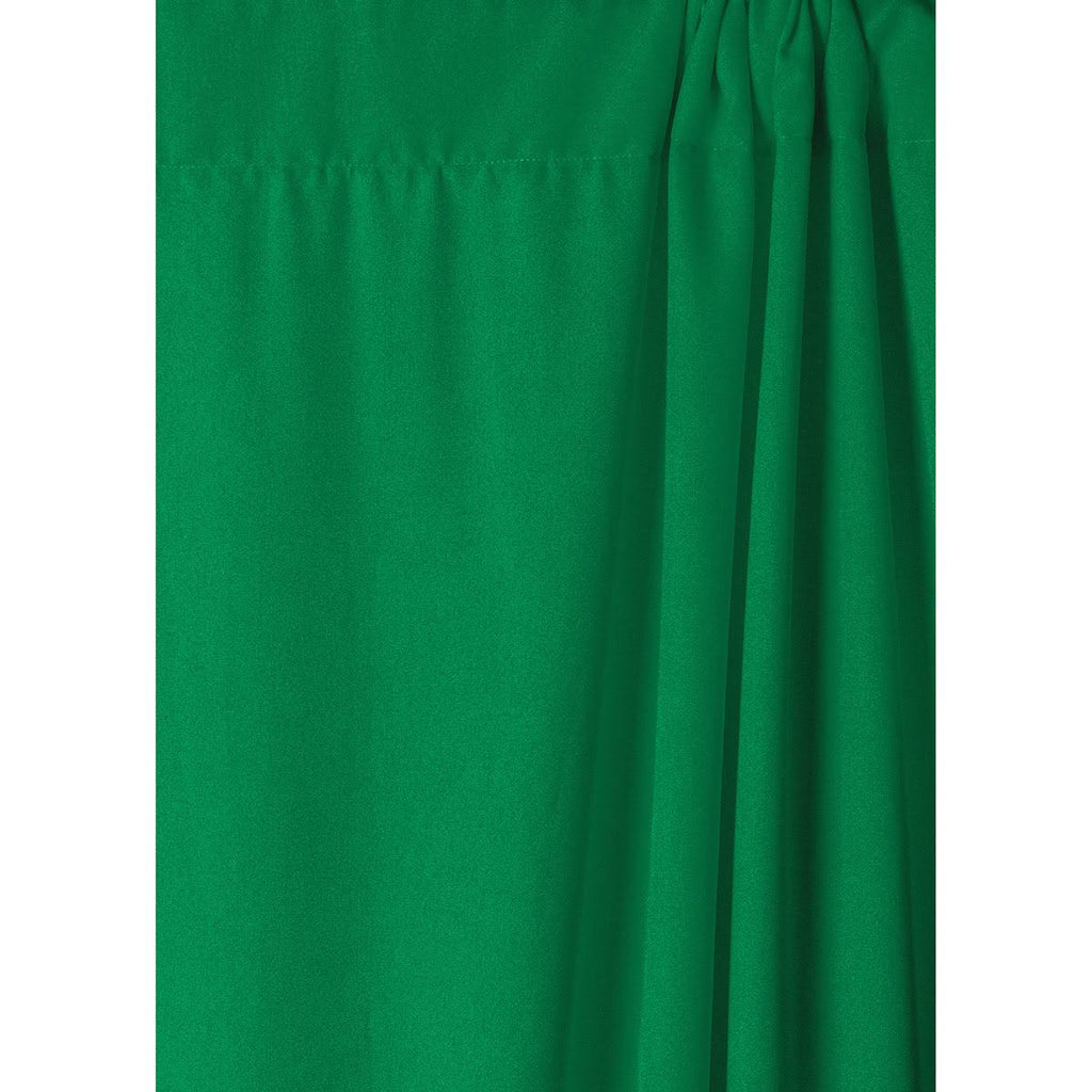 Green Wrinkle-Resistant Polyester Background Q342