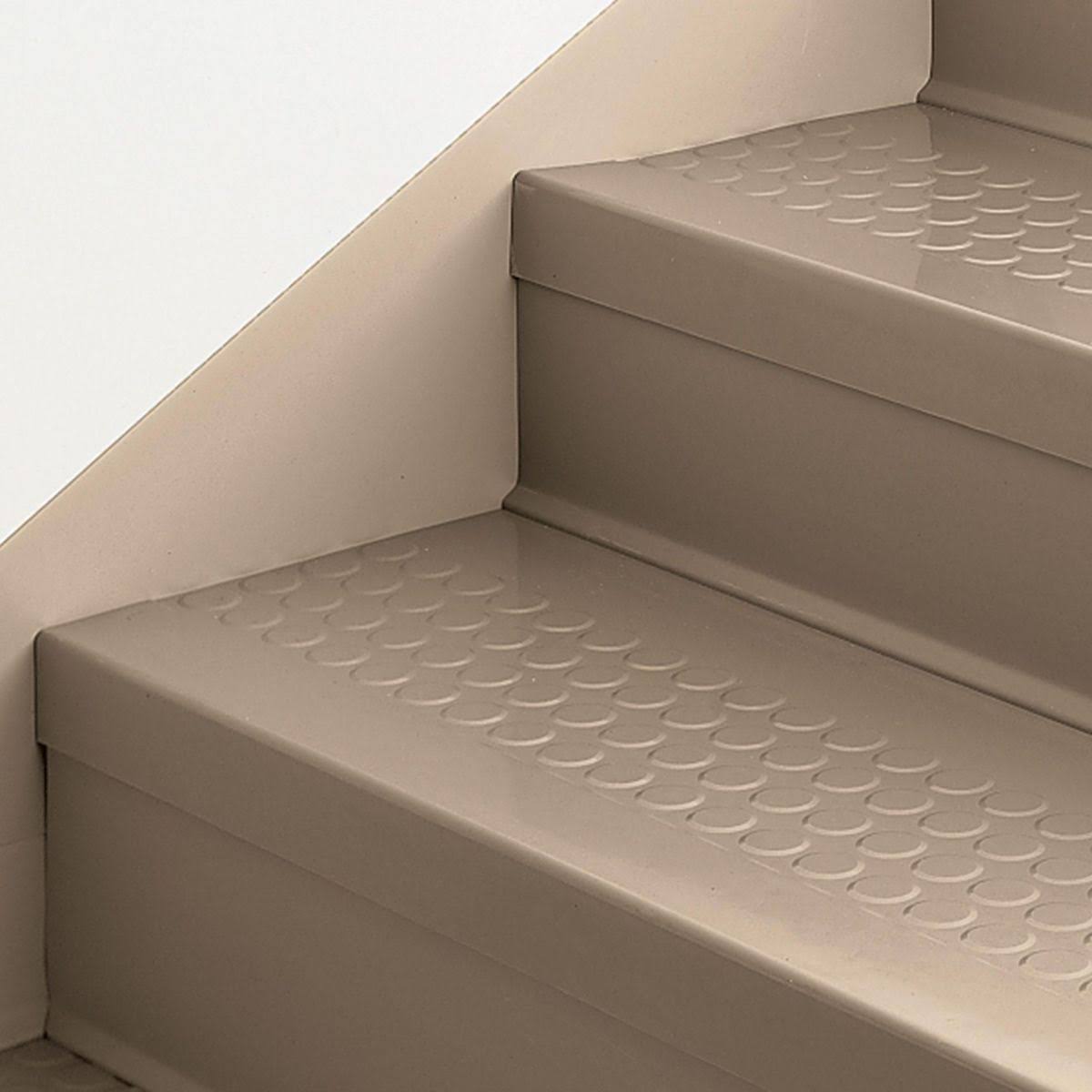 Rubber Stair Treads with Risers F86272
