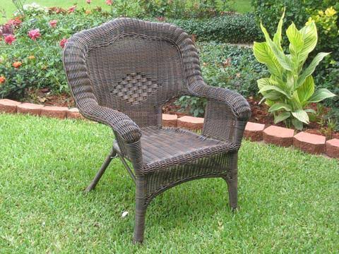 Resin Wicker Patio Chairs Set of 2 G710040