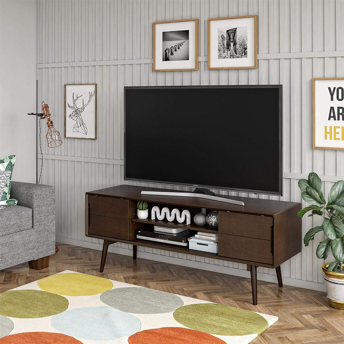 Walnut Bar Cabinet R9467