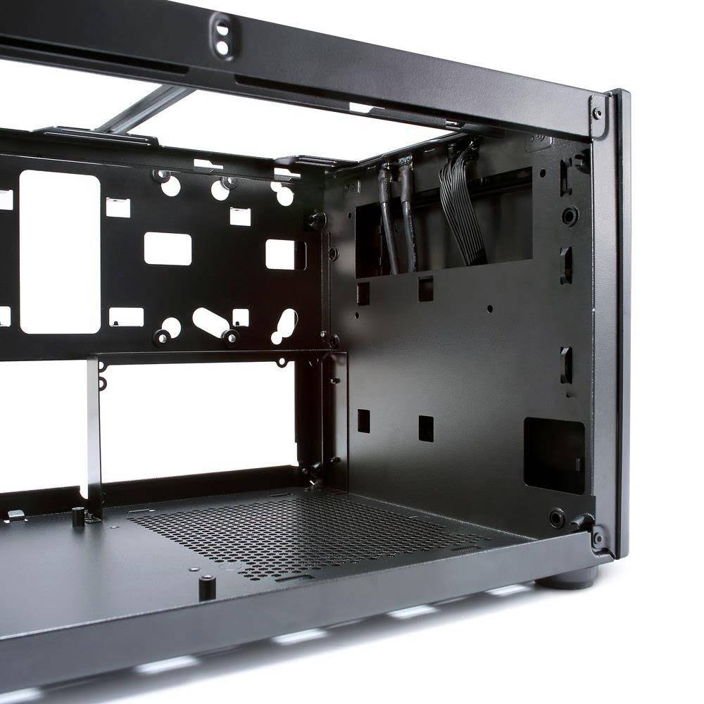 Black Core 500 Computer Case R34702