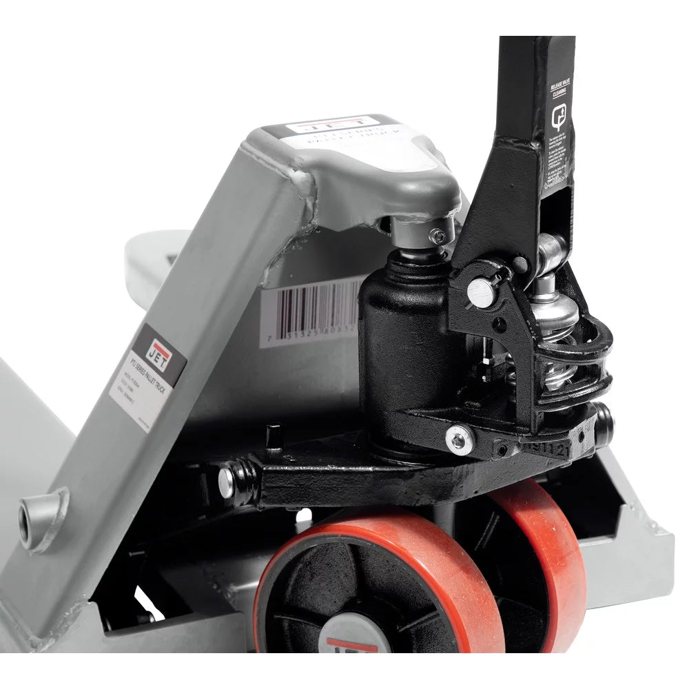 5500 lbs. Capacity Pallet Truck S6471